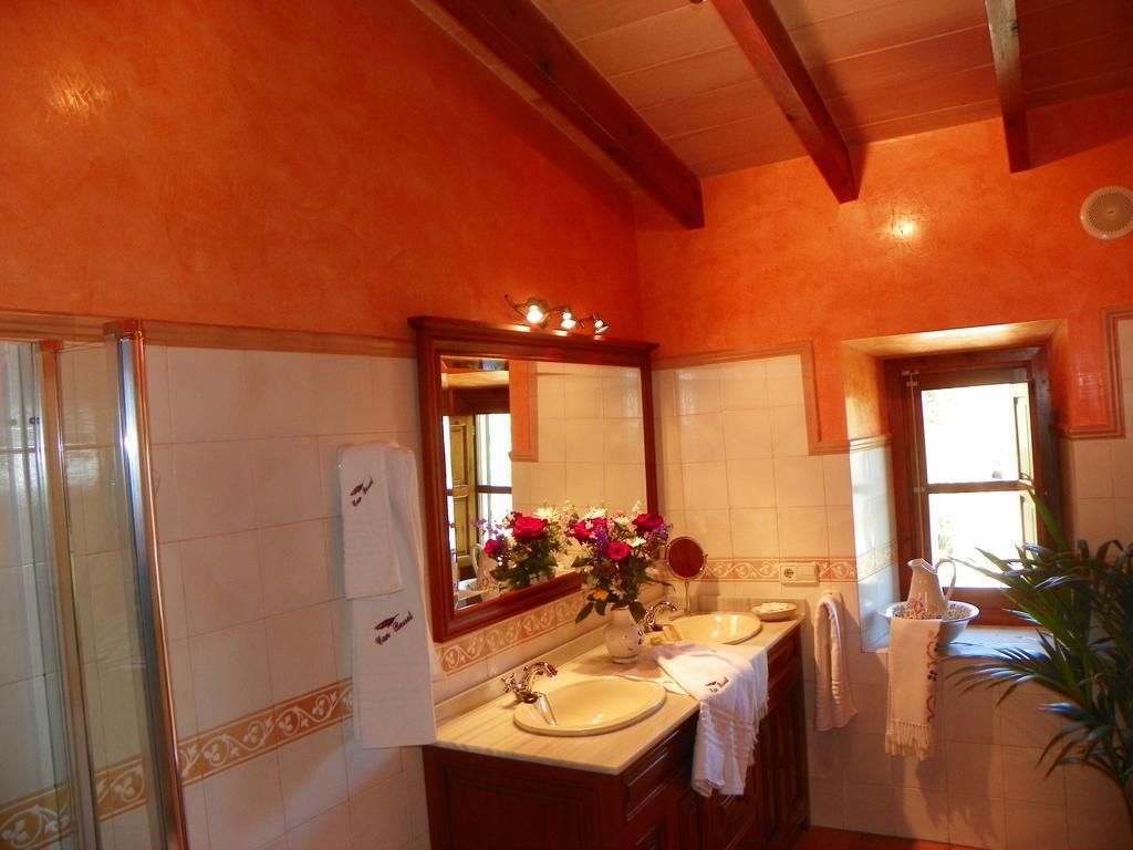 Agroturisme Can Bessol S'Horta Exterior foto