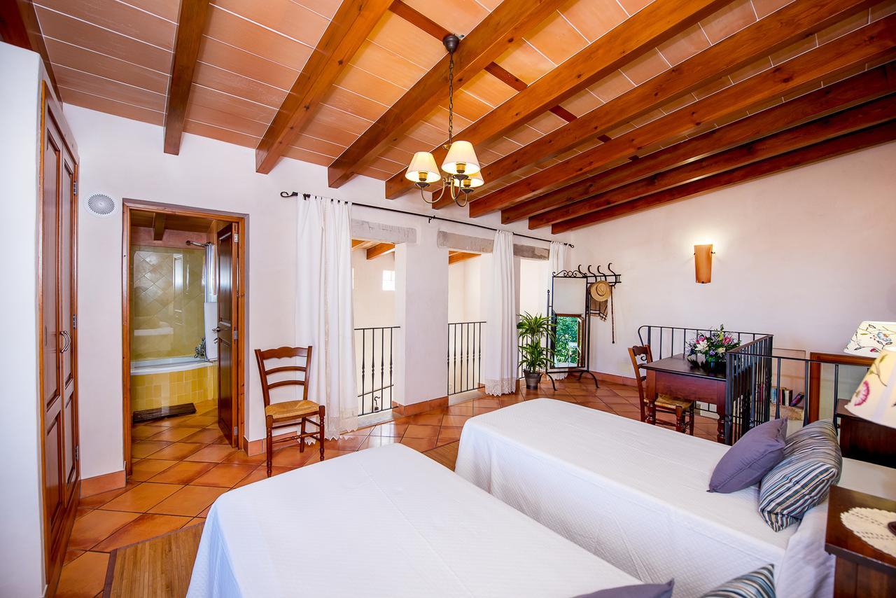Agroturisme Can Bessol S'Horta Exterior foto